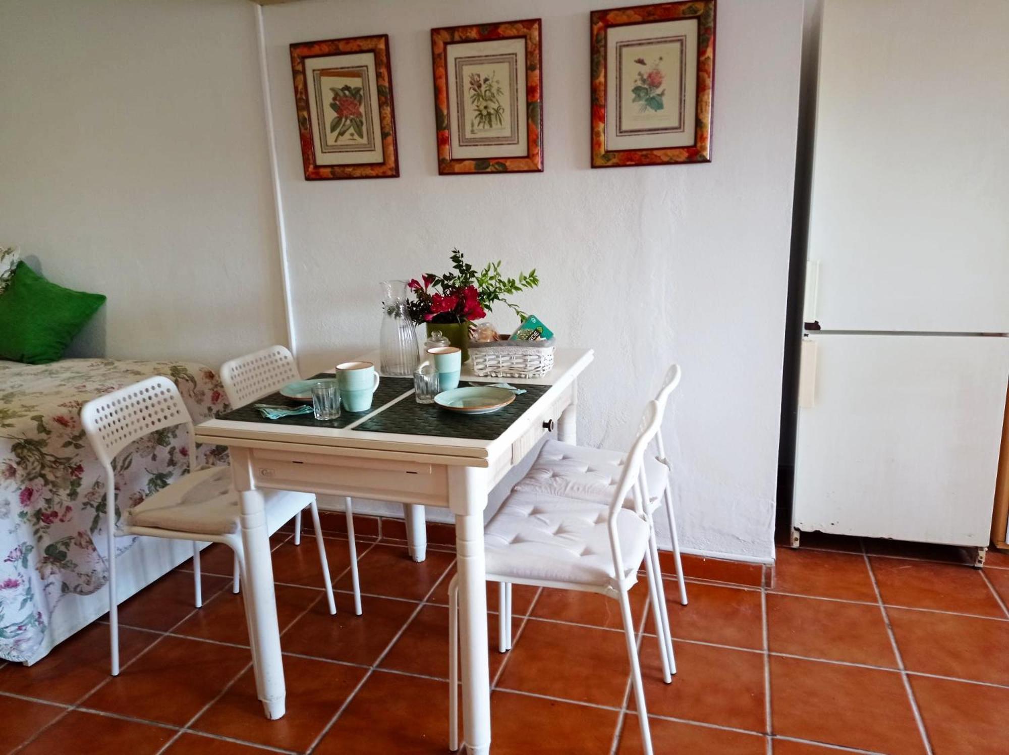 Apartamento-Estudio En Villa Con Piscina Malaga Ngoại thất bức ảnh