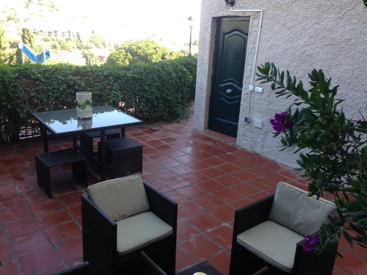 Apartamento-Estudio En Villa Con Piscina Malaga Ngoại thất bức ảnh