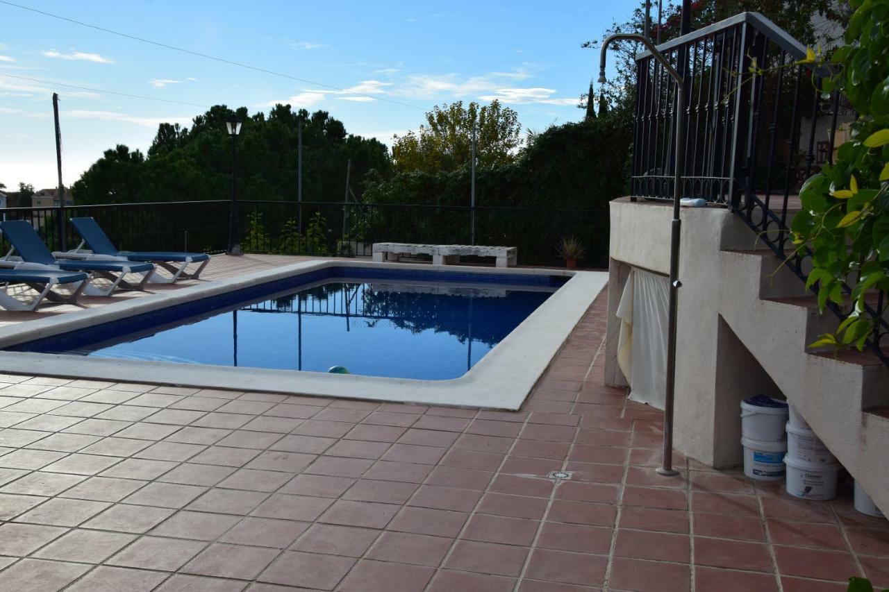 Apartamento-Estudio En Villa Con Piscina Malaga Ngoại thất bức ảnh